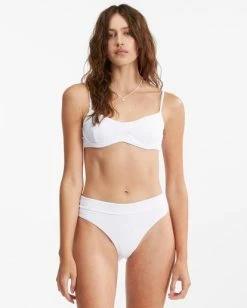 Cheapest 🧨 Billabong Sunrays Kenzley Underwire 👙 Bikini Top WHITE 😉 -Women's Swim Store abjx300176 billabongw wht frt1 1