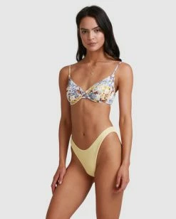 Buy 🎉 Billabong Hula Moon Nova Bra 👙 Bikini Top WHITE ✨ -Women's Swim Store abjx300471 billabongw wht sd1 1
