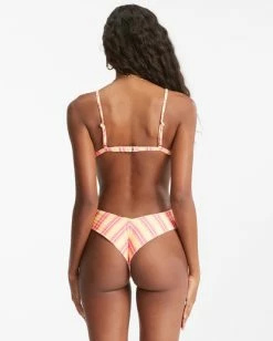 Best Sale π Billabong Sunchaser Ceci Triangle π Bikini Top PINEAPPLE π― 18 Best Sale π Billabong Sunchaser Ceci Triangle π Bikini Top PINEAPPLE π― -Women's Swim Store abjx300552 billabongw pne bck1 1