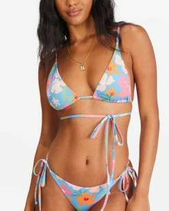 Cheap 🤩 Billabong 🌞 Summer Field Slide Tall Triangle 👙 Bikini Top BLISS BLUE 😉 19 Cheap 🤩 Billabong 🌞 Summer Field Slide Tall Triangle 👙 Bikini Top BLISS BLUE 😉 -Women's Swim Store abjx300588 billabongw bll0 dtl2 1