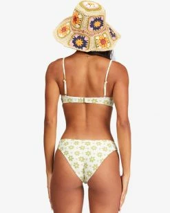 Deals ๐งจ Billabong Daisy Chain Morgan Underwire ๐ Bikini Top SALT CRYSTAL ๐คฉ 15 Deals ๐งจ Billabong Daisy Chain Morgan Underwire ๐ Bikini Top SALT CRYSTAL ๐คฉ -Women's Swim Store abjx300616 billabongw scs bck1 1