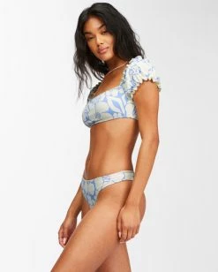 Deals ๐ Billabong Beyond The Blue Isla Low-Rise ๐ Bikini Bottoms SALT CRYSTAL ๐ 18 Deals ๐ Billabong Beyond The Blue Isla Low-Rise ๐ Bikini Bottoms SALT CRYSTAL ๐ -Women's Swim Store abjx400451 billabongw scs sd1 1