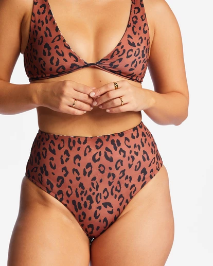 Hot Sale 🤩 Billabong Spotted In Paradise Hi Retro Reversible High Leg 👙 Bikini Bottoms MULTI 👏 12 Hot Sale 🤩 Billabong Spotted In Paradise Hi Retro Reversible High Leg 👙 Bikini Bottoms MULTI 👏 - Image 12