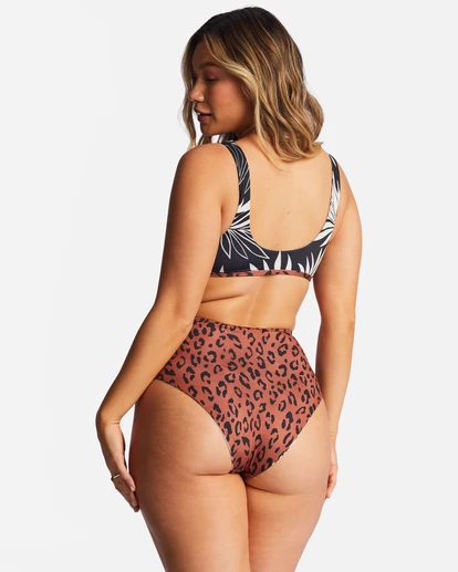 Hot Sale 🤩 Billabong Spotted In Paradise Hi Retro Reversible High Leg 👙 Bikini Bottoms MULTI 👏 7 Hot Sale 🤩 Billabong Spotted In Paradise Hi Retro Reversible High Leg 👙 Bikini Bottoms MULTI 👏 - Image 7