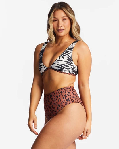 Hot Sale 🤩 Billabong Spotted In Paradise Hi Retro Reversible High Leg 👙 Bikini Bottoms MULTI 👏 8 Hot Sale 🤩 Billabong Spotted In Paradise Hi Retro Reversible High Leg 👙 Bikini Bottoms MULTI 👏 - Image 8